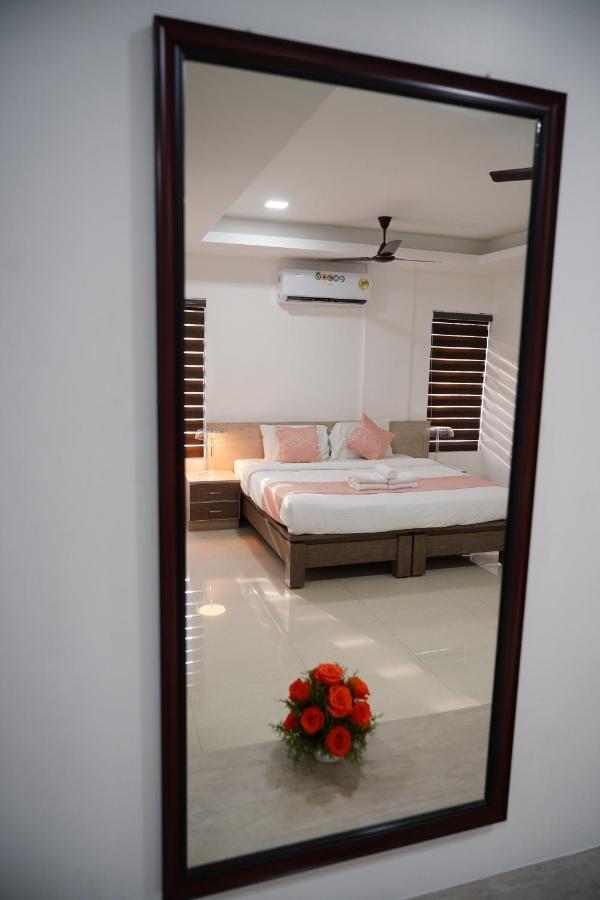 Chandra Inn Kollam Exterior photo